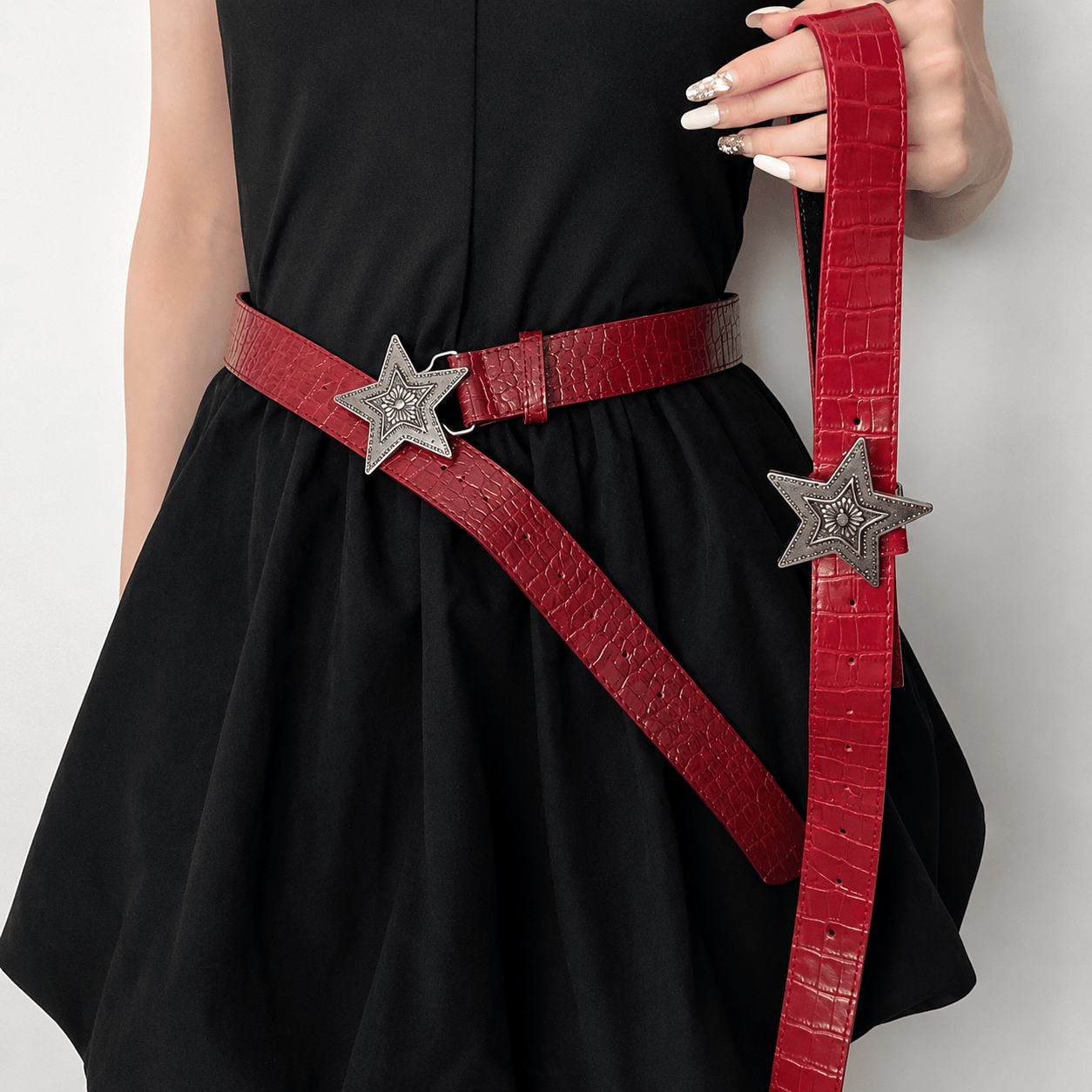RED Y2K STAR BELT - CLOUD9