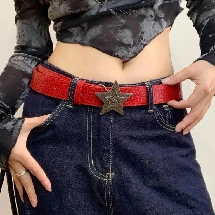 RED Y2K STAR BELT - CLOUD9